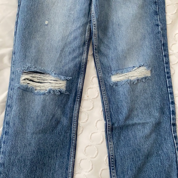 Good American Good '90s Icon Distressed Jean Size 4/27 NWT - Picture 12 of 12